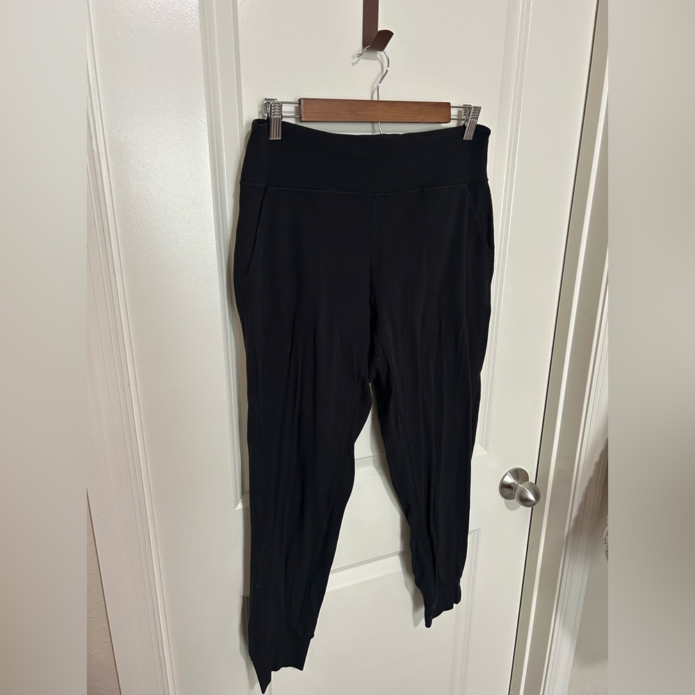 Lululemon Black Align Joggers in Size 10 - Picture 3 of 10